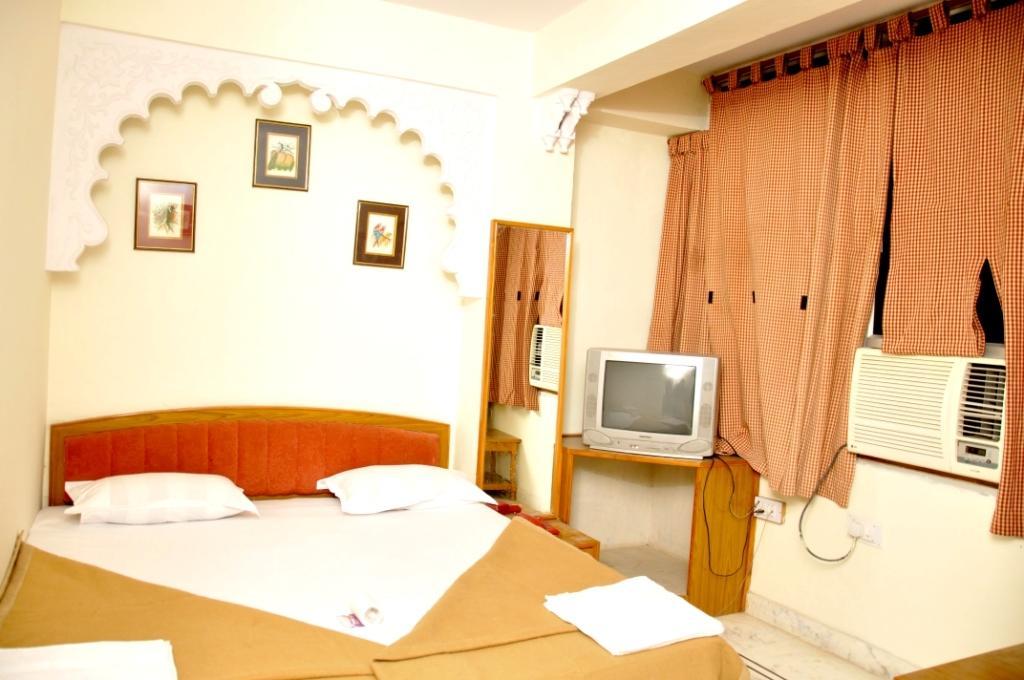 Kiran Palace Hotel Udaipur Camera foto